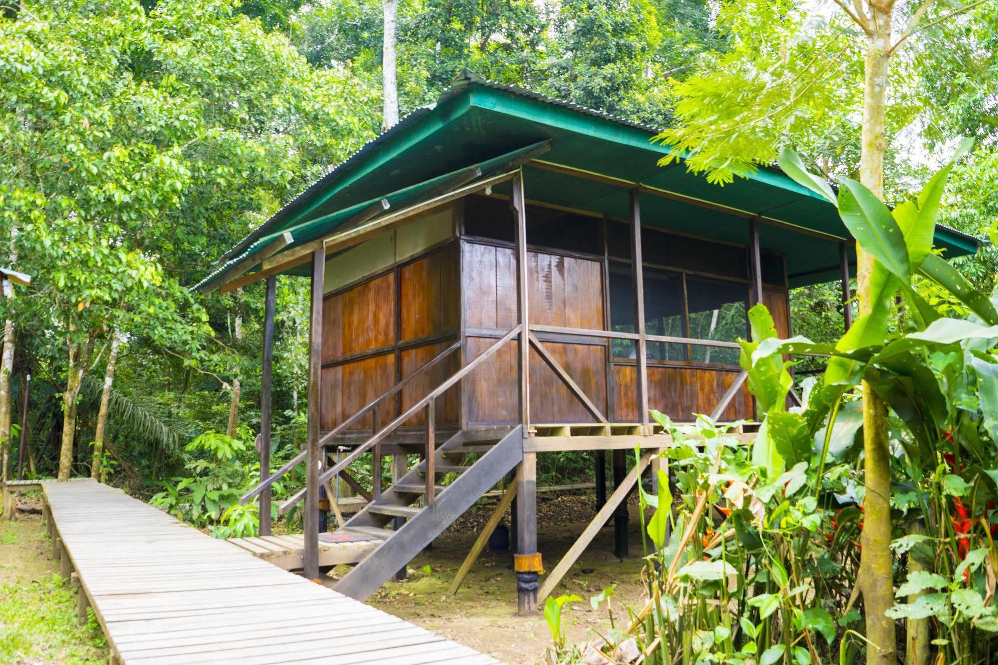 Hotel Amazon Planet Tambopata Exterior foto